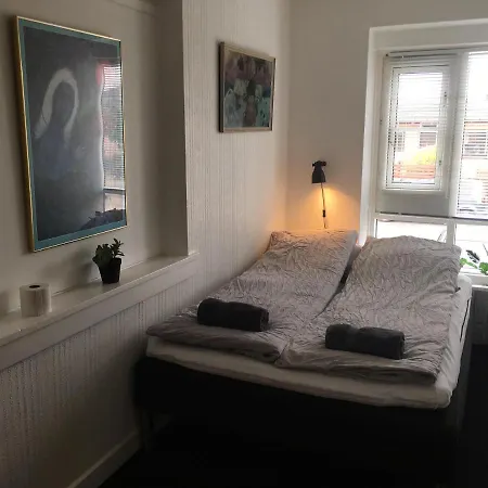 Guest house Sleep & Go 3*