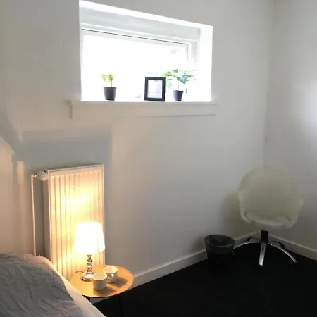 Guest house Sleep & Go 3*